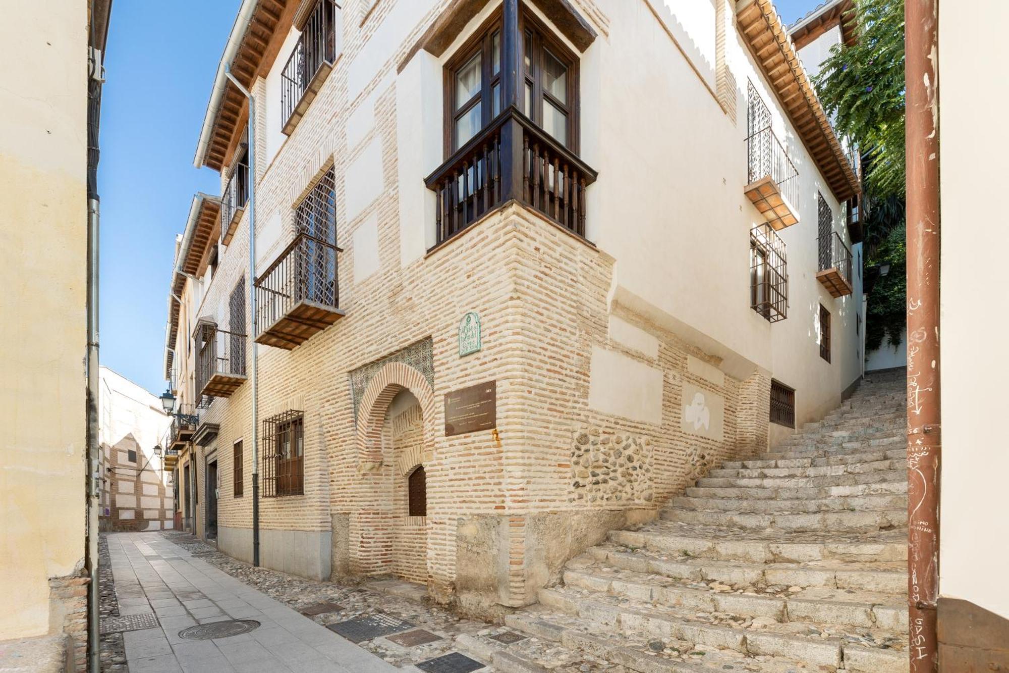 Apartamentos En Pleno Centro, Aljibe Rodrigo Del Campo 2B Granada Bagian luar foto